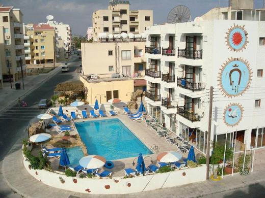 Best Western Plus Larco