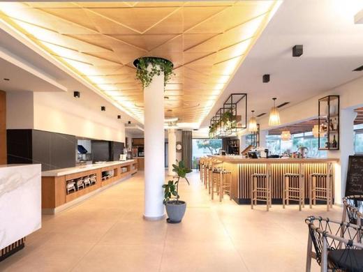 Malena Hotel and Suites