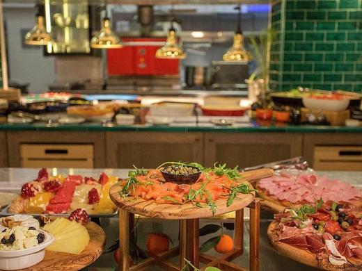 Canopy by Hilton City