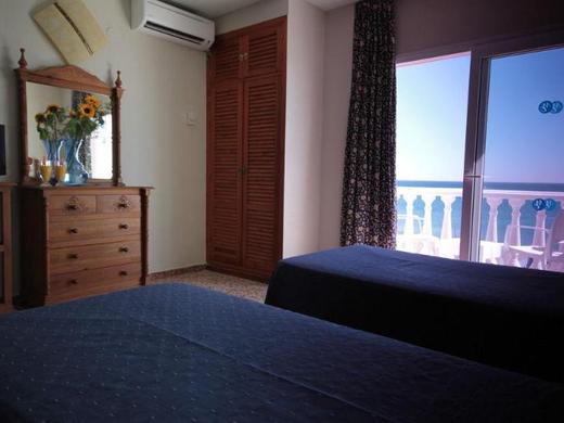 Moon Dreams Mediterraneo