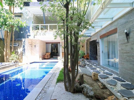 Kubu Kalih Residence