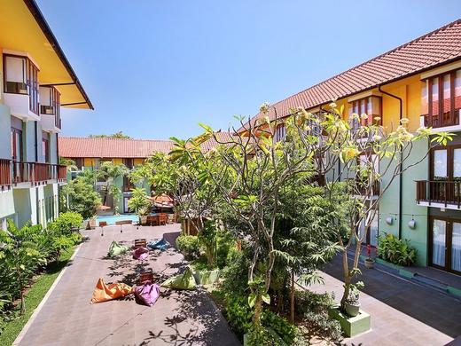 HARRIS Hotel Kuta Tuban Bali