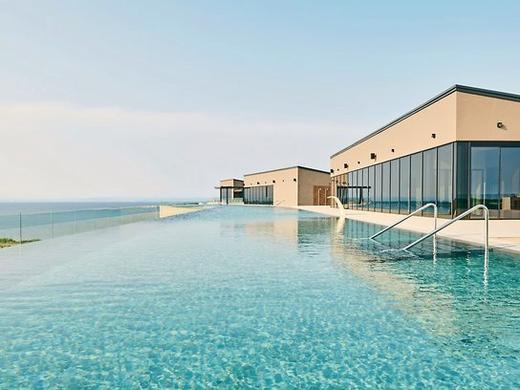 Petram Resort&Residences