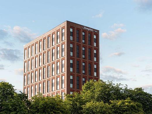 Hampton by Hilton