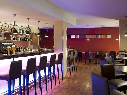 NH Ost Conference Center