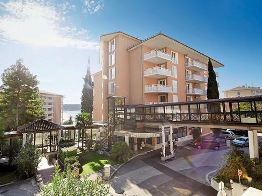 LIFE CLASS NEPTUN  & Spa