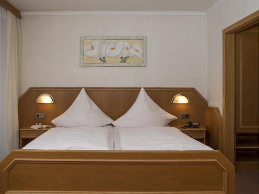 Kurhotel unter den Linden