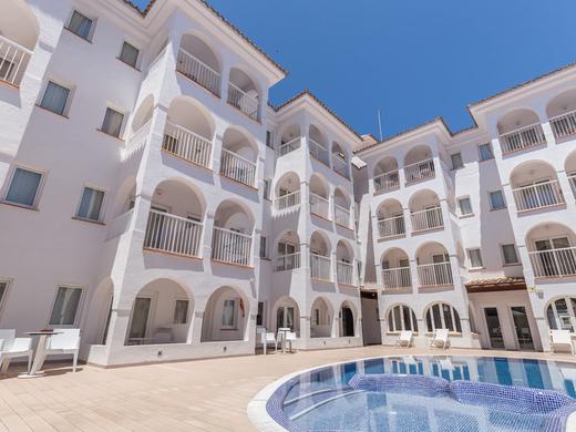 R2 Bahia Cala Ratjada Design Hotel