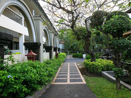 Legian Paradiso Hotel