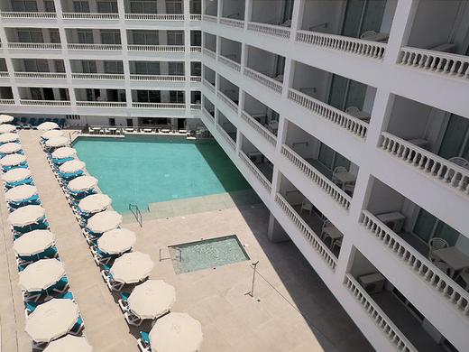 Blue Sea Lagos De Cesar