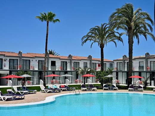 Apartamentos Jardín del Sol