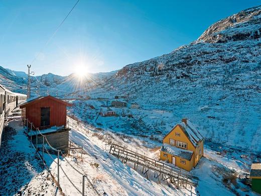 Mit Schiff und Bahn von Oslo nach Bergen im Winter