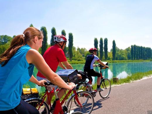 Div. Rundreisehotels