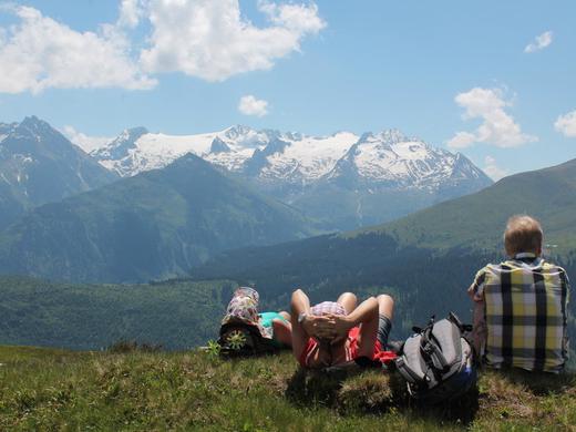 Bahn-Wandern Rheinquelle