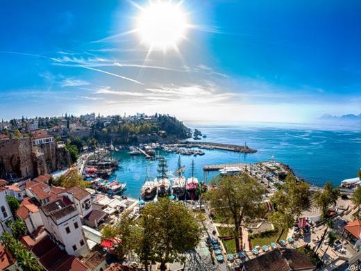 div. Rundreisehotels