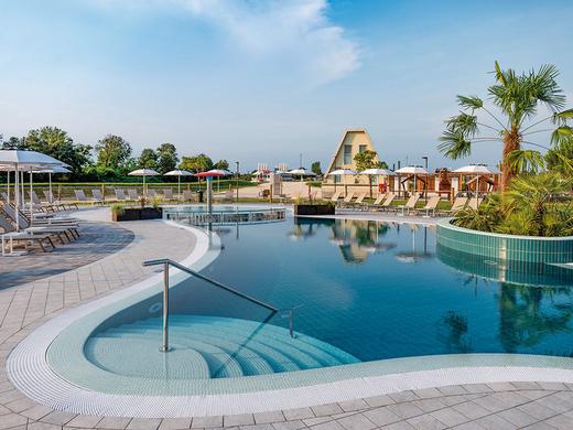 Marina Azzurra Resort