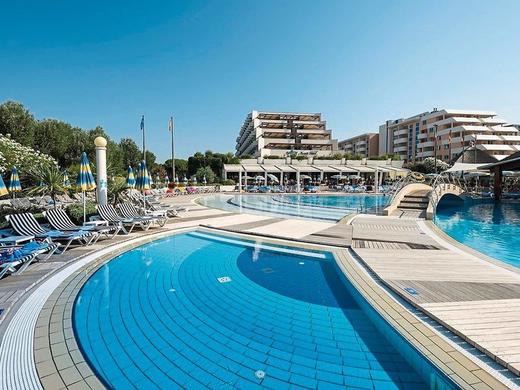 Savoy Beach & Thermal SPA