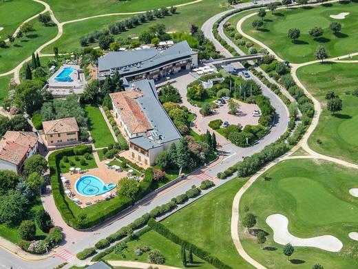 Active Paradiso & Golf