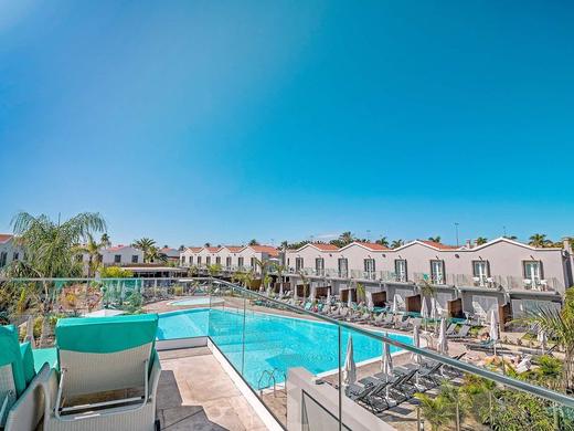 LIVVO Los Calderones