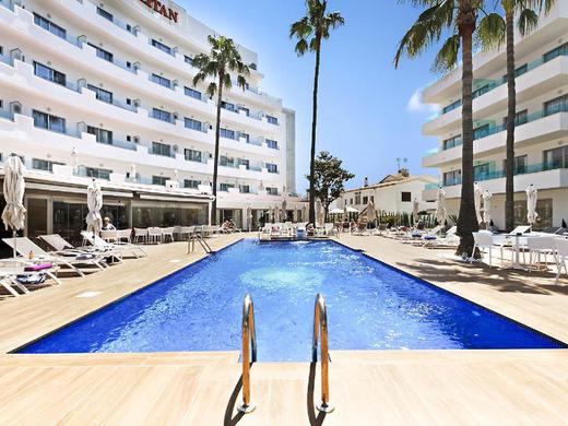 Metropolitan Playa Hotel