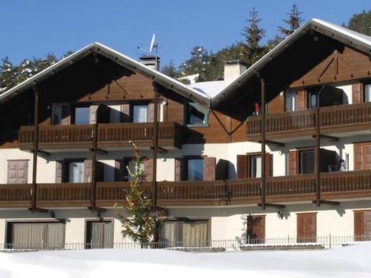 Residence Fior d'Alpe