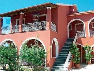 Studios and Apartments Niki (tt)