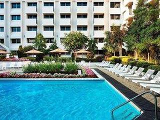 Sheraton Greensboro at Four Seasons (tt)