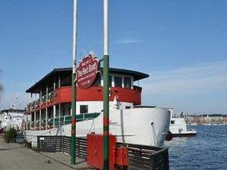 Den Röda Baten (tt)