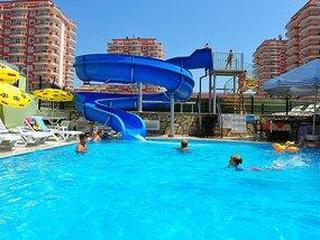 Klas More Beach Hotel (tt)