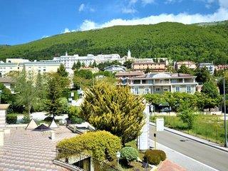 San Giovanni Rotondo Palace (tt)