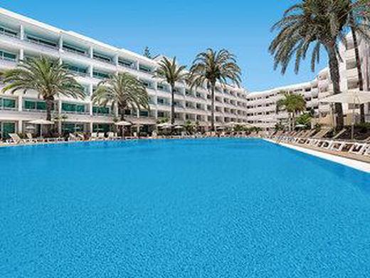 AKEAH Broncemar Hotel