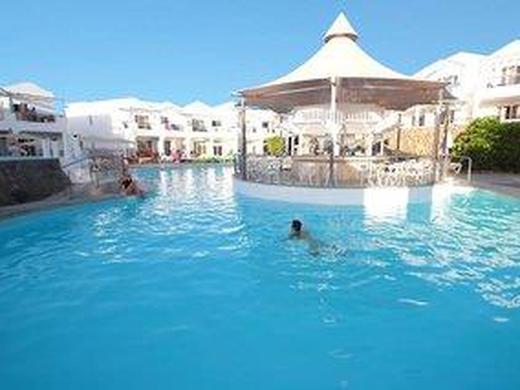 Turbo Club Apartments