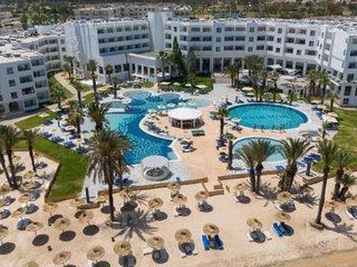 Blue Beach Golf and Spa