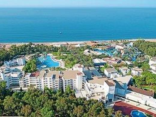 Monachus Family Resort