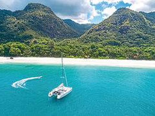 Segeltörn Praslin Dream Premium