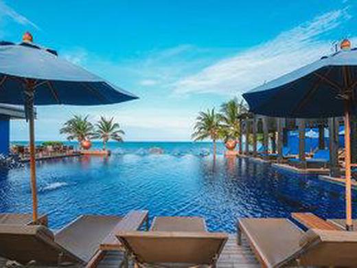 Thailand: Von Tempeln und Märkten zur Erholung am Meer