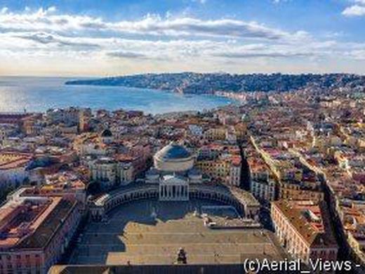 Östliches Mittelmeer: Kreuzfahrt mit der MSC Divina ab/an Neapel inkl. Standortrundreise ab Neapel