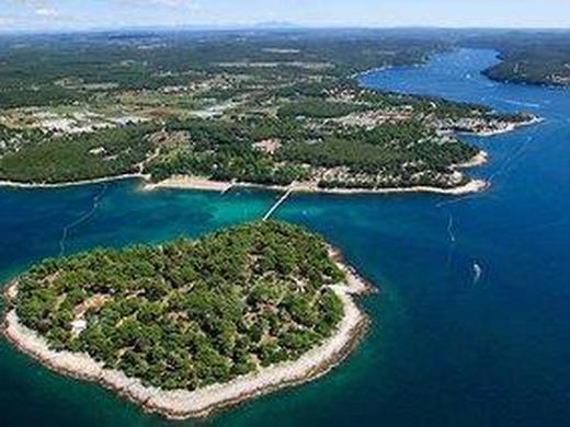 Naturist Koversada Villas