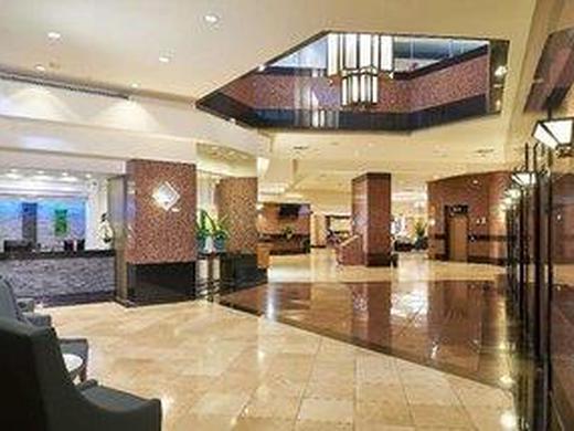 Aston at the Executive Centre Hotel