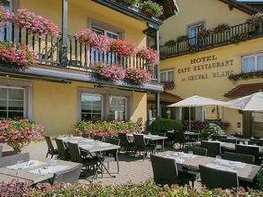 BW Plus Au Cheval Blanc