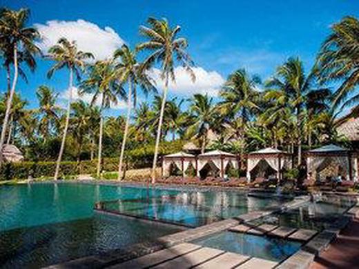 Aroma Beach Resort & Spa