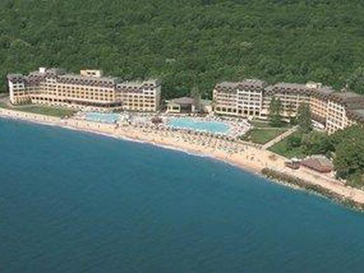 HVD Riviera Beach Hotel