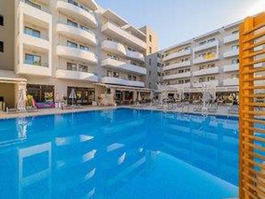 Bio Suites Hotel & Spa