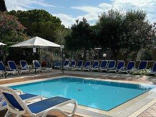 Regina Del Garda Suite