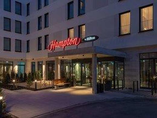 Hampton by Hilton North