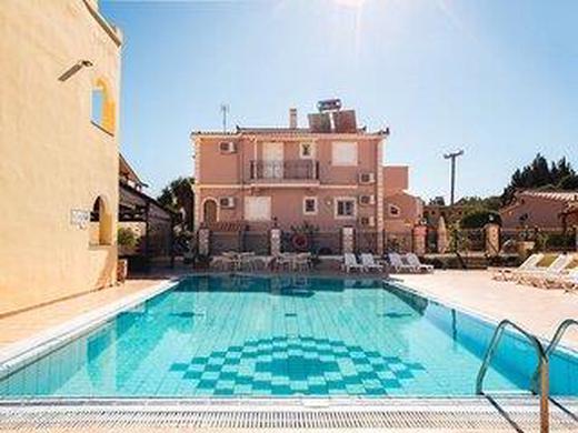 Solena Studios Kavos