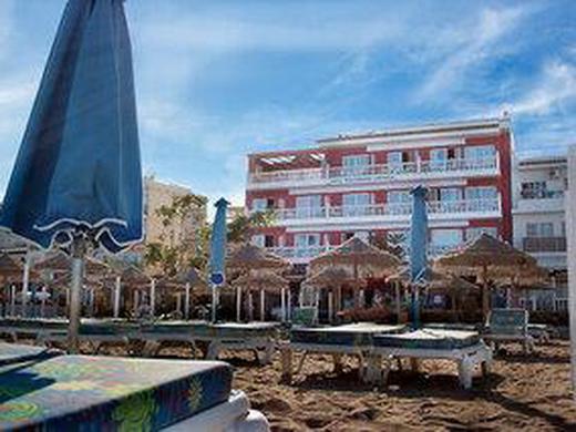 Moon Dreams Mediterraneo