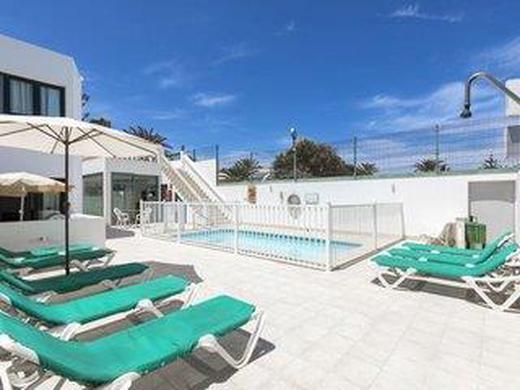 Erika Apartments - Adults Only